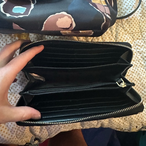 Kate spade purse AND matching wallet - Picture 4 of 4